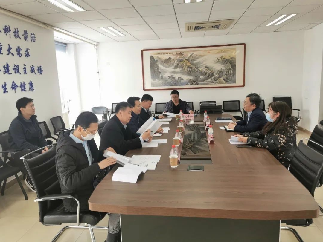 全國人大代表、內蒙古興安盟委書記張曉兵一行到訪中國農業(yè)科學院農產品加工研究所